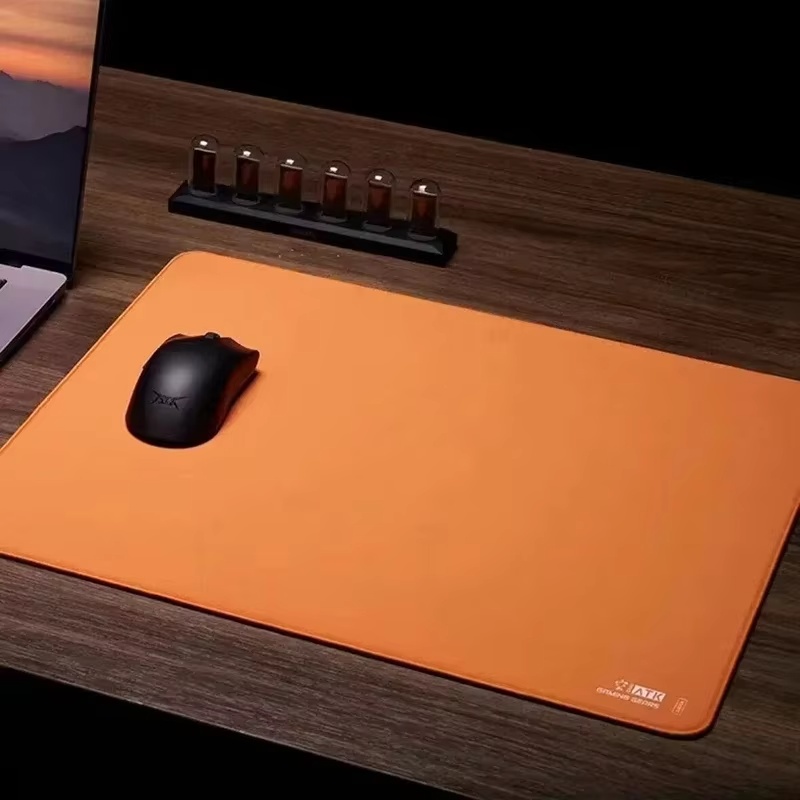 Tappetino per mouse Hot ATK Ko - Esports Gaming Keyboard And Mouse recensione e prezzo